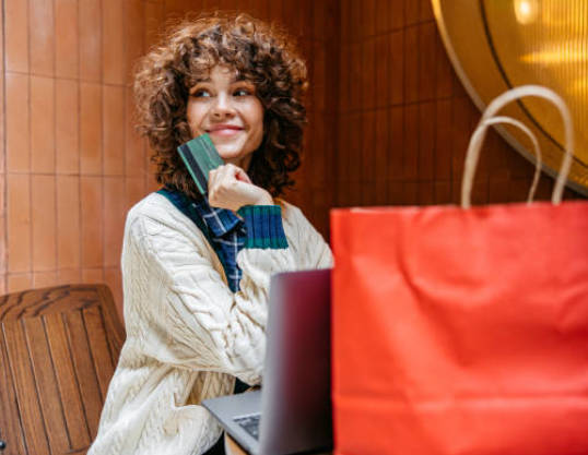 網購8%回贈真係抵？2026年Sim Credit Card好唔好？實測評價與回贈計算