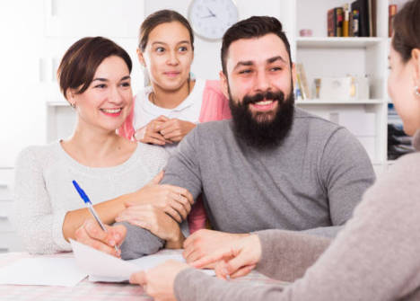 保險受益人可以寫朋友嗎